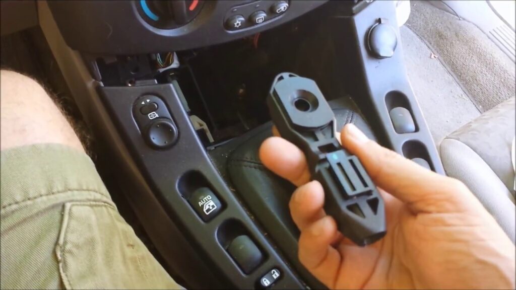 Saturn Ion Shifter Cable Failures: Why the Gear Lever Suddenly Goes Loose